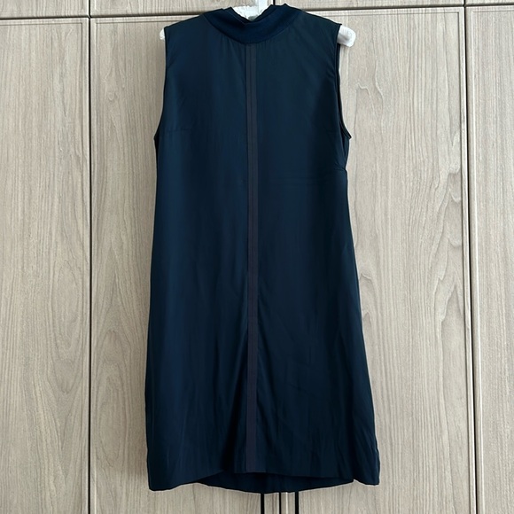 Kit and Ace Silk Dress - Picture 1 of 7